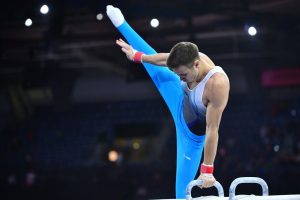 Подробнее о статье Нариман Курбанов стал чемпионом Азии по спортивной гимнастике