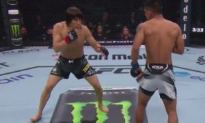 Подробнее о статье Видео полного боя Жалгаса Жумагулова против «Бесстрашного» нокаутера в UFC