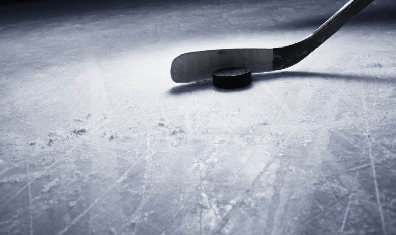 Вы сейчас просматриваете Экс-хоккеист сборной Швеции обвиняется в изнасиловании