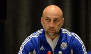 Подробнее о статье Главный тренер сборной Казахстана ответил на вопрос, предлагали ли ему возглавить «Ахмат»