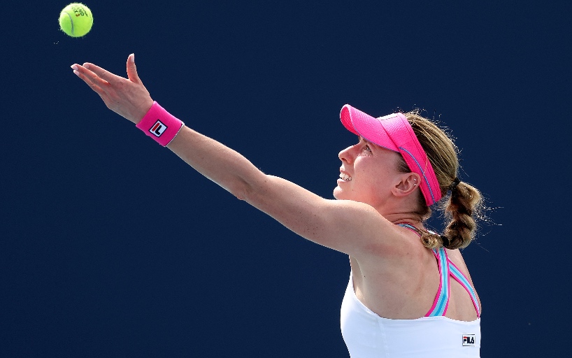 Подробнее о статье Екатерина Александрова одержала волевую победу в четвертьфинале турнира в Кливленде