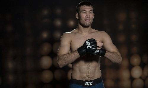 Подробнее о статье Топовый боец UFC не согласился с «наказанием» в лице Шавката Рахмонова