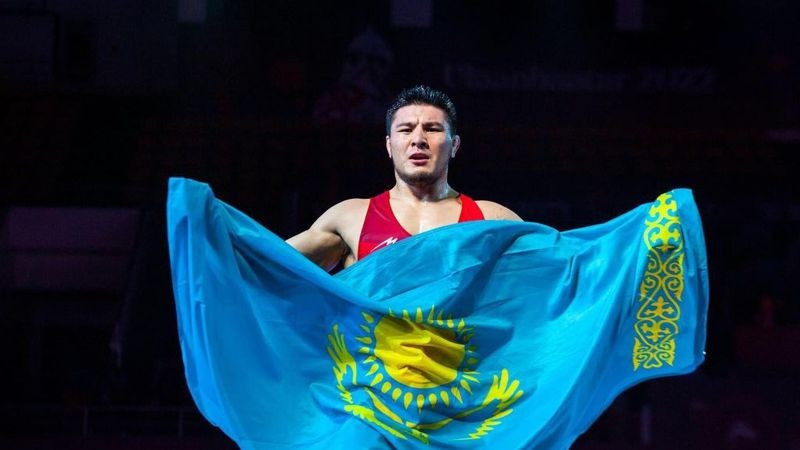 Вы сейчас просматриваете Азамат Даулетбеков завоевал бронзовую медаль чемпионата мира по вольной борьбе