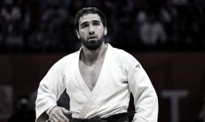 Подробнее о статье Олимпийского чемпиона отстранили от турниров из-за поддержки Палестины