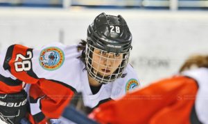 Подробнее о статье Женский хоккейный клуб из Казахстана одержал драматичную победу в невероятно напряженном матче