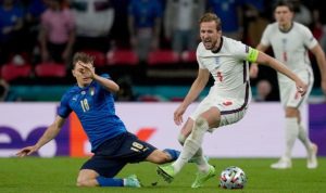 Подробнее о статье Англия — Италия: знаковое сражение европейских футбольных титанов