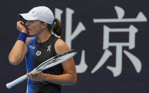 Подробнее о статье Ига Свёнтек﻿ сыграет в четвертьфинале турнира в Пекине