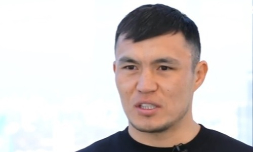 Вы сейчас просматриваете Камшыбек Кункабаев рассказал о словах отца после боя с Баходиром Джалоловым в финале Азиады-2023