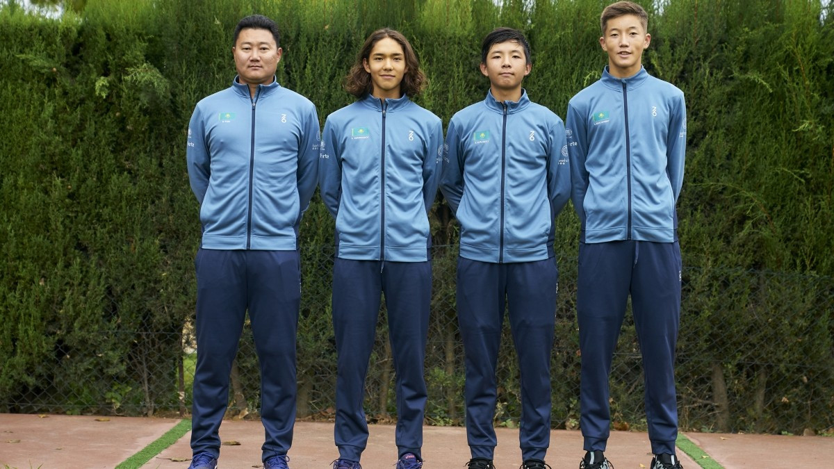 Вы сейчас просматриваете Команда Казахстана по теннису остановилась в шаге от 1/4 Davis Cup Juniors Finals