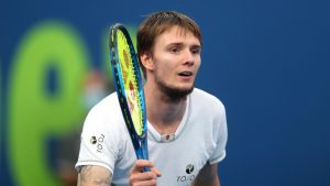 Подробнее о статье Александр Бублик вышел в полуфинал теннисного турнира в Автралии