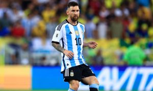 Подробнее о статье Сборная Аргентины по футболу выведет из обращения игровой номер Месси