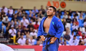 Подробнее о статье Казахстанский дзюдоист остался без финала турнира Grand Slam в Париже
