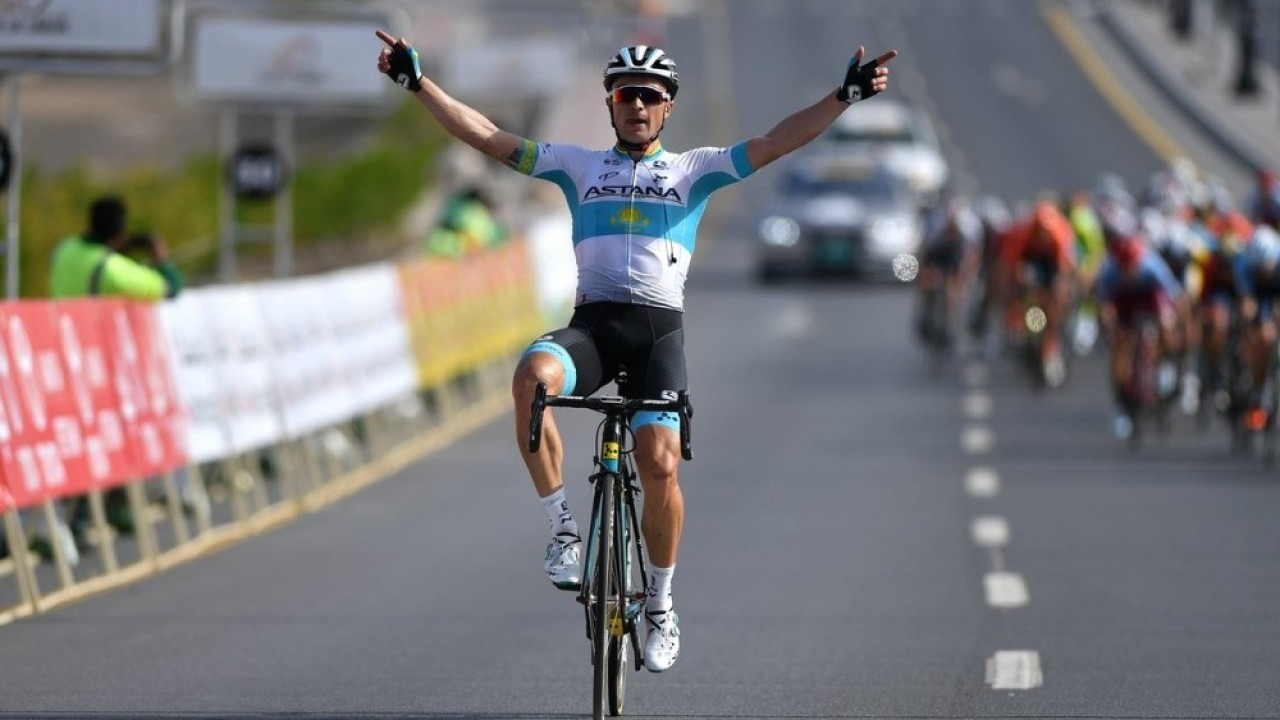 Подробнее о статье Велогонщик Алексей Луценко выиграл многодневку “Джиро д’Абруццо”
