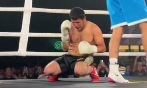 Подробнее о статье Тремя нокдаунами и нокаутом в первом раунде обернулся бой Казахстан — Узбекистан. Видео