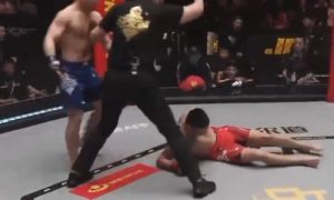 Подробнее о статье Видео нокаута за 52 секунды, или Как претендент в UFC из Казахстана вырубил чемпиона