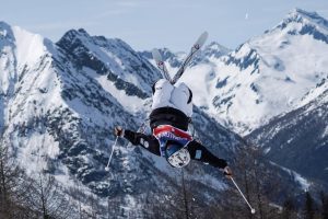 Подробнее о статье Анастасия Городко вошла в десятку лучших на этапе Кубка мира по фристайл-могулу