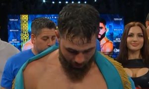 Подробнее о статье Видео полного боя Садриддина Ахмедова против нокаутера с сенсационным исходом