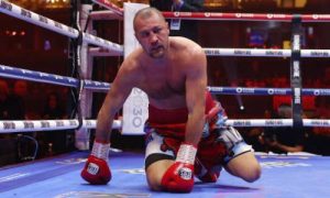 Подробнее о статье Боксер из Казахстана отправил Сергея Ковалева в больницу
