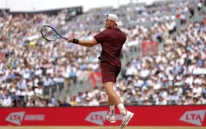 Подробнее о статье Queen’s Club. Джек Дрэйпер уступил Иржи Лехечке в полуфинале соревнований