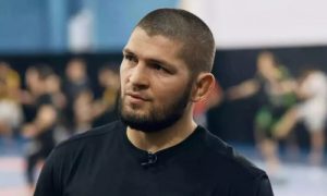 Подробнее о статье Хабиб Нурмагомедов прокомментировал скандальный бой Максум — Уланбеков