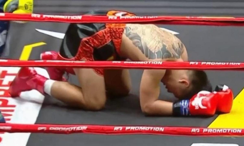 Вы сейчас просматриваете Тяжелым нокаутом в первом раунде закончился бой казахстанца и боксера с 21 победой. Видео