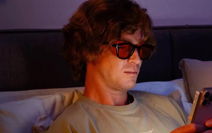 Вы сейчас просматриваете Премиальный бренд по производству очков выпустил коллаборацию с Андреем Рублёвым