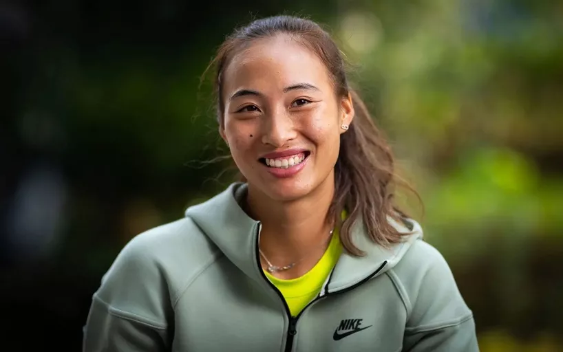 Подробнее о статье “Делаю паузу, чтобы вернуться сильнее”. Чжэн Циньвэнь перенесла операцию на локте