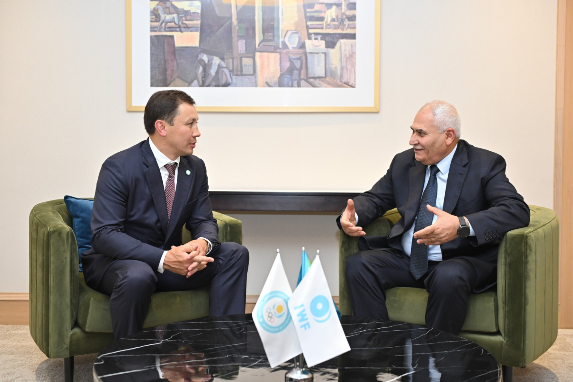 Вы сейчас просматриваете В Астане состоялась официальная встреча президента НОК Казахстана и главы Международной федерации тяжёлой атлетики