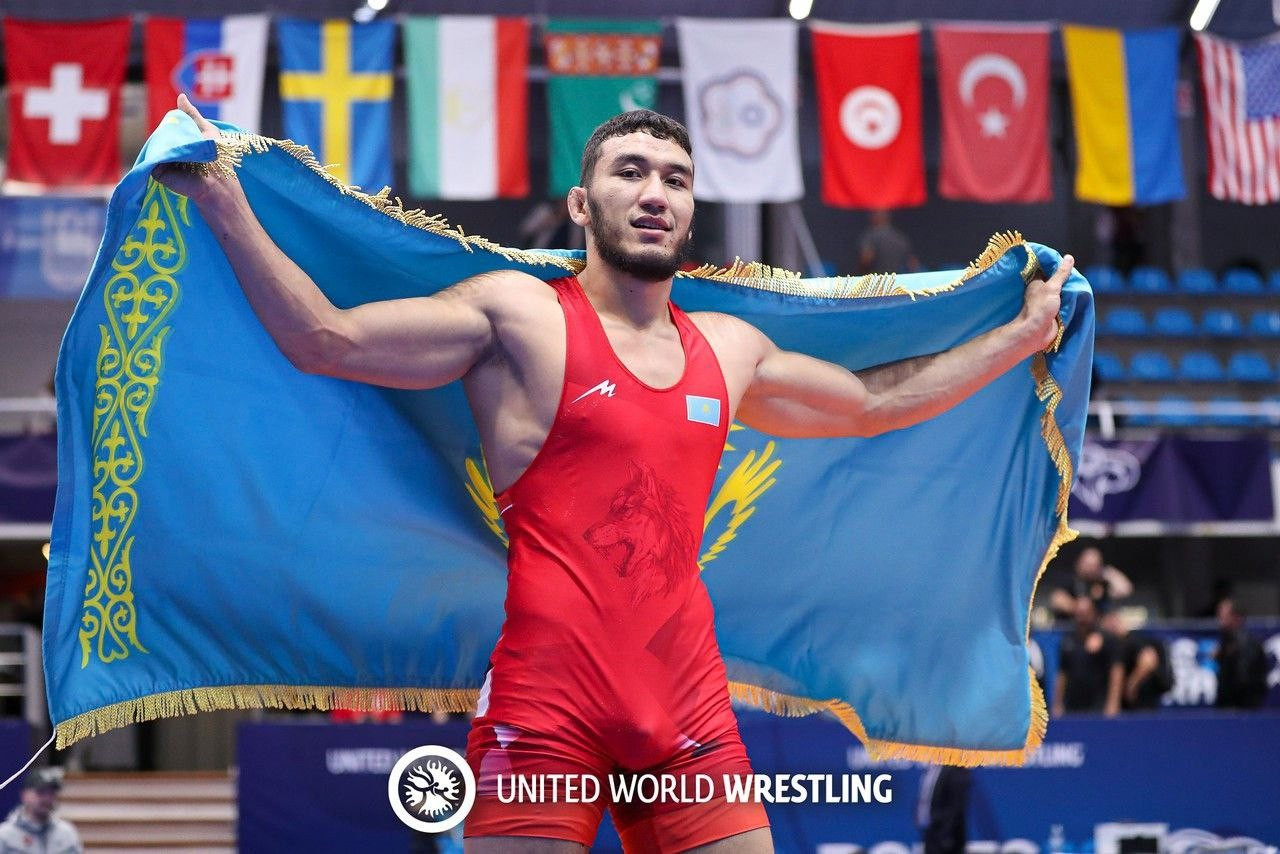 Вы сейчас просматриваете Там, где свергаются титаны: Ризабек Айтмухан – претендент на трон в своем дивизионе?