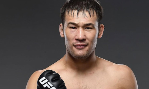 Вы сейчас просматриваете Шавкат Рахмонов принял решение по бою за титул чемпиона UFC