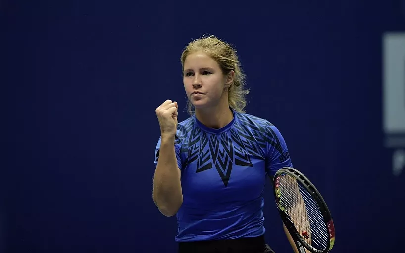 Подробнее о статье Анастасия Захарова обыграла Элину Аванесян и вышла во второй круг US Open-2025