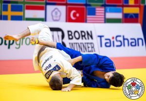 Подробнее о статье Казахстан завоевал ещё две медали на чемпионате мира по дзюдо среди кадетов