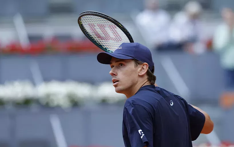 Подробнее о статье Торонто (ATP). Алекс Де Минаур вышел в четвёртый круг на отказе Кристофера О’Коннелла