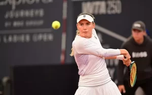 Подробнее о статье Цинциннати (WTA). Екатерина Александрова прошла Лулу Сун во втором круге