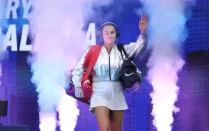 Подробнее о статье Арина Соболенко – первая теннисистка с 2014 года, защитившая титул на US Open