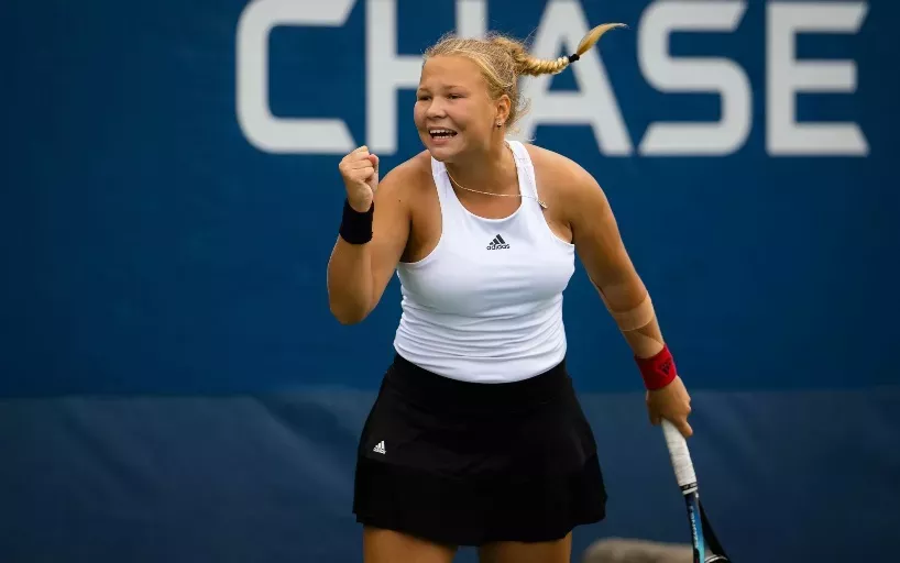 Подробнее о статье Матчи Шнайдер – Макнелли и Захарова – Радукану на турнире в Сеуле перенесены на день из-за дождя