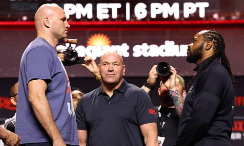 Подробнее о статье Прямая трансляция боя казахстанского нокаутера в карде «Канело» — Кроуфорд