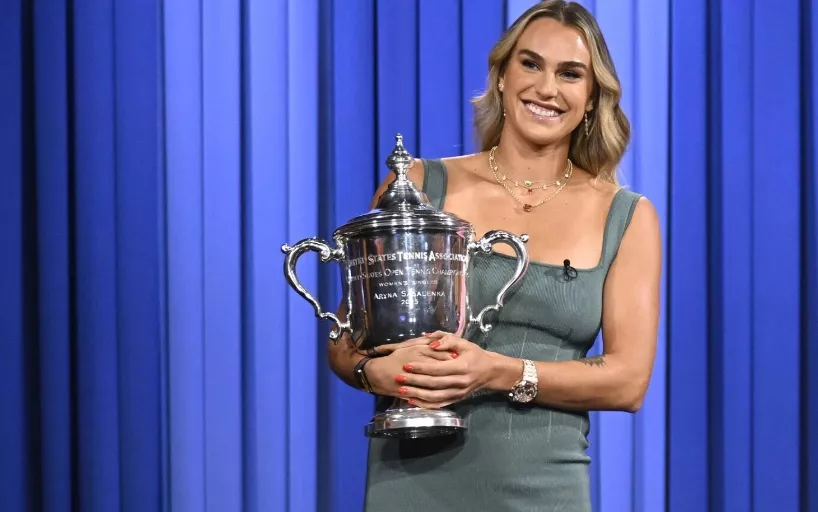 Подробнее о статье Арина Соболенко посетила “Ночное шоу с Джимми Фэллоном”